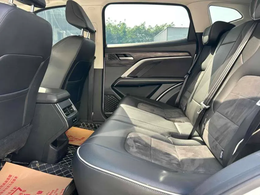 2023 Haval H6 1.5T 150HP L4 7DCT,autocango,china used car exporter,china ev exporter,chinese used car exporter,chinese used ev exporter