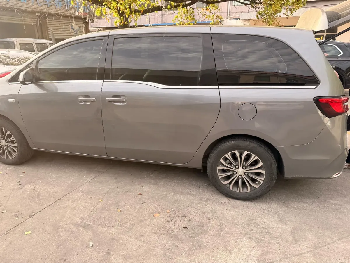 2021 Buick GL8 2.0T 237HP L4 9AT,autocango,china used car exporter,china ev exporter,chinese used car exporter,chinese used ev exporter