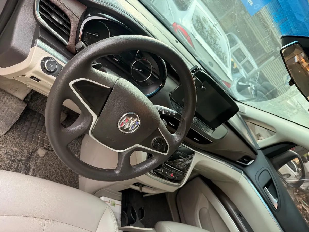2021 Buick GL8 2.0T 237HP L4 9AT,autocango,china used car exporter,china ev exporter,chinese used car exporter,chinese used ev exporter