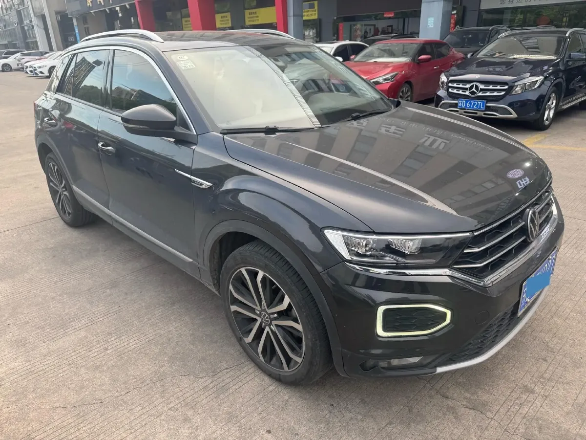 2021 Volkswagen T-Roc 1.4T 150HP L4 7DCT,autocango,china used car exporter,china ev exporter,chinese used car exporter,chinese used ev exporter