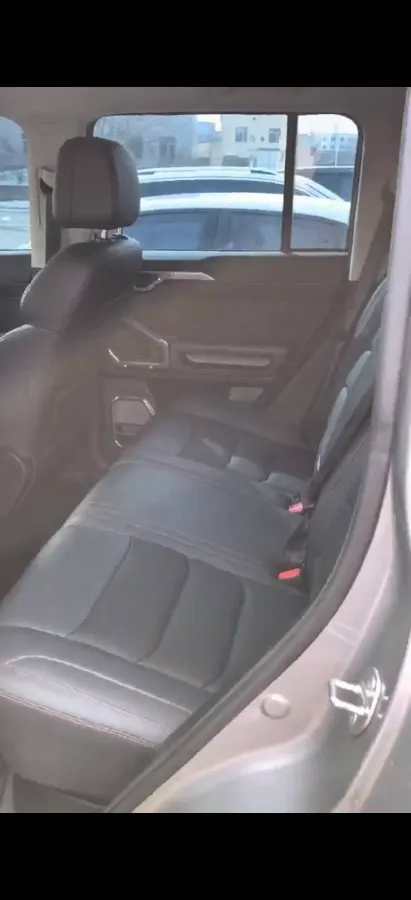 2025 Jetour Traveller 2.0T 254HP L4 7DCT,autocango,china used car exporter,china ev exporter,chinese used car exporter,chinese used ev exporter