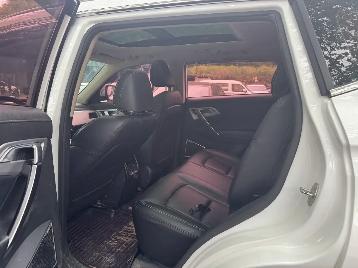 2016 Geely Azkarra 1.8T 184HP L4 6AT,autocango,china used car exporter,china ev exporter,chinese used car exporter,chinese used ev exporter