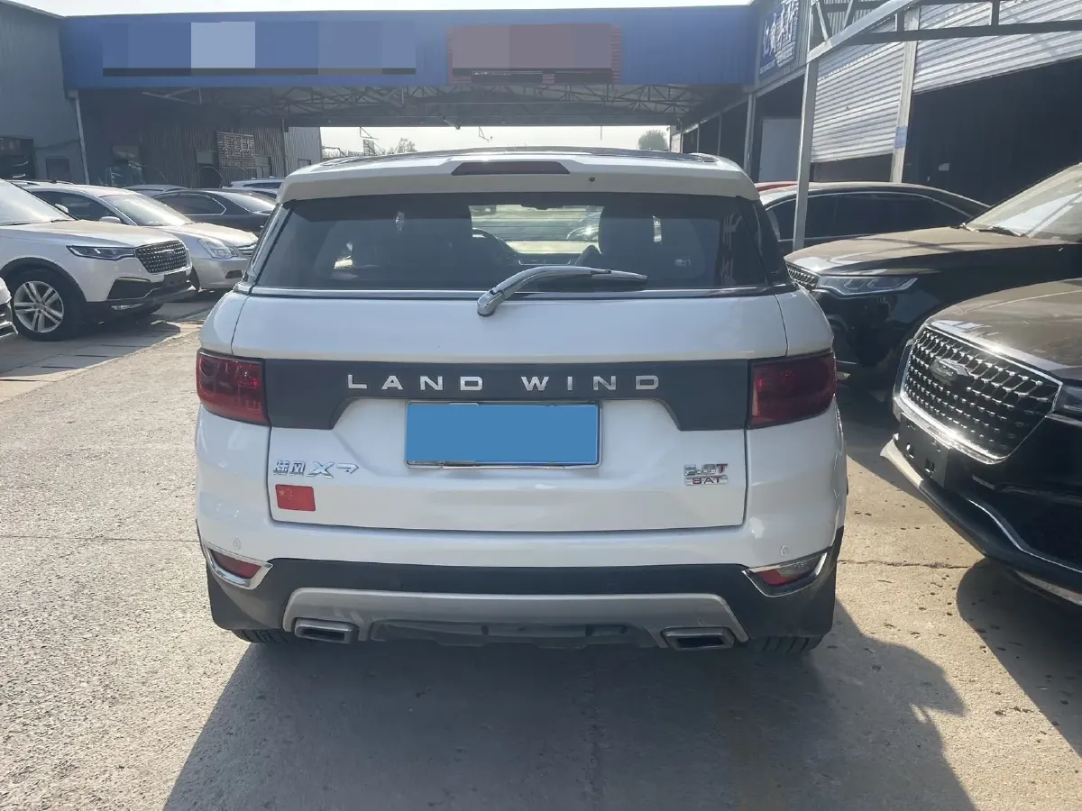 2016 Landwind X7 2.0T 190HP L4 8AT,autocango,china used car exporter,china ev exporter,chinese used car exporter,chinese used ev exporter