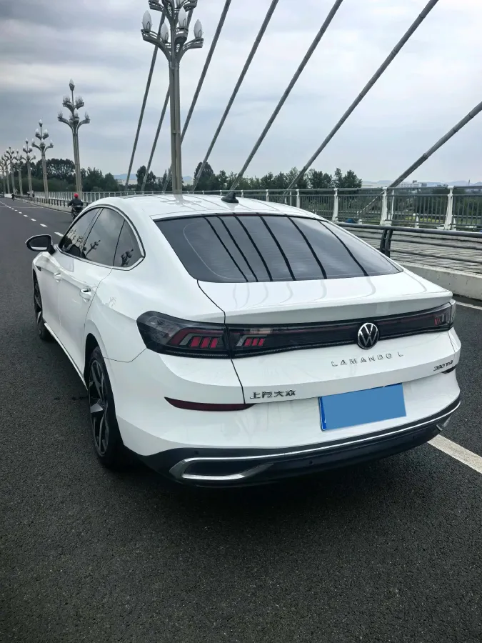 2023 Volkswagen Lamando 1.4T 150HP L4 7DCT,autocango,china used car exporter,china ev exporter,chinese used car exporter,chinese used ev exporter