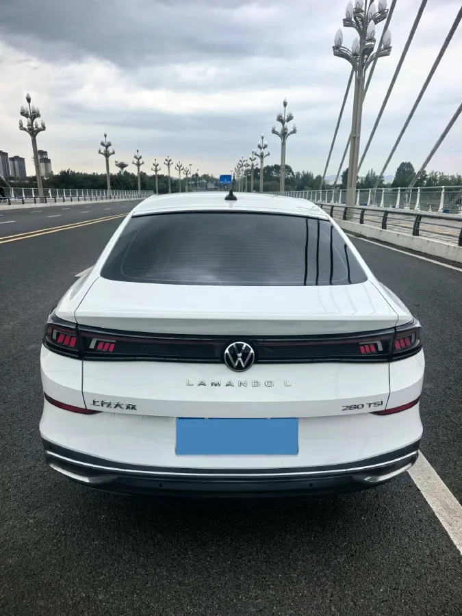 2023 Volkswagen Lamando 1.4T 150HP L4 7DCT,autocango,china used car exporter,china ev exporter,chinese used car exporter,chinese used ev exporter