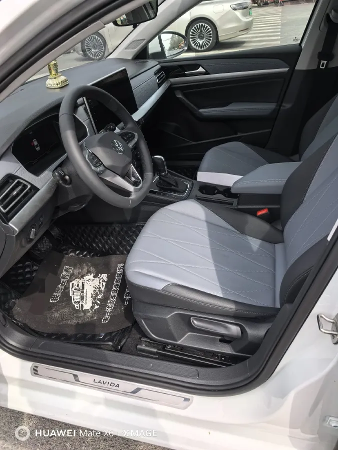 2023 Volkswagen Lavida 1.5L 110HP L4 6AT,autocango,china used car exporter,china ev exporter,chinese used car exporter,chinese used ev exporter