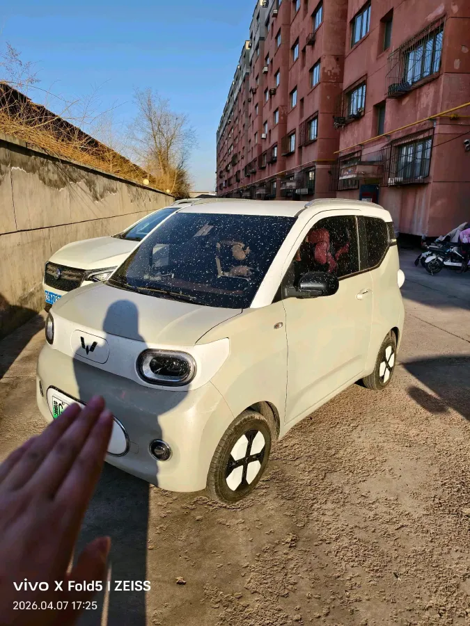 2024 WuLing HongGuang MINI EV BEV 17.3KWH,autocango,china used car exporter,china ev exporter,chinese used car exporter,chinese used ev exporter