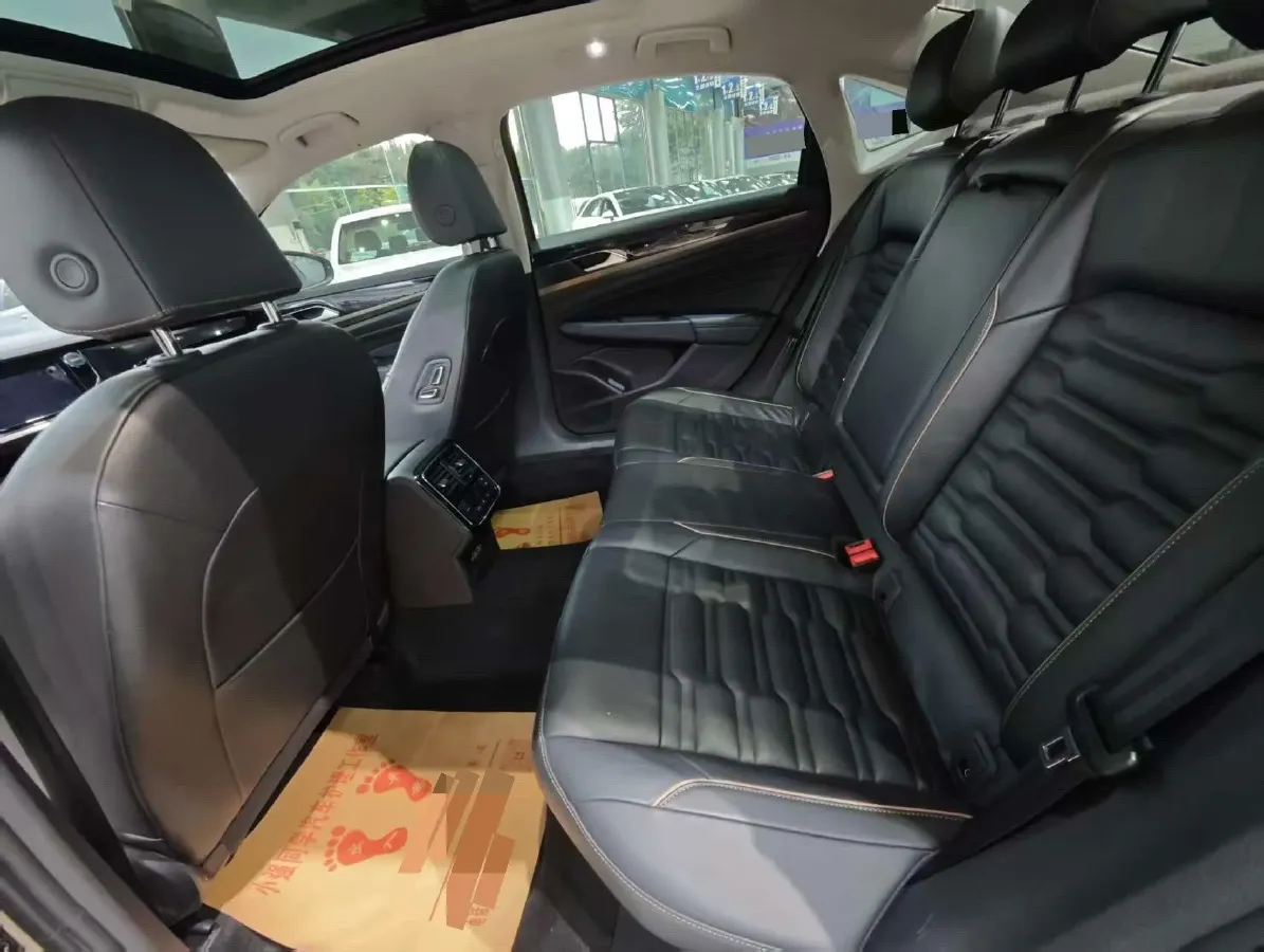 2019 Skoda Kodiak 2.0T 186HP L4 7DCT,autocango,china used car exporter,china ev exporter,chinese used car exporter,chinese used ev exporter