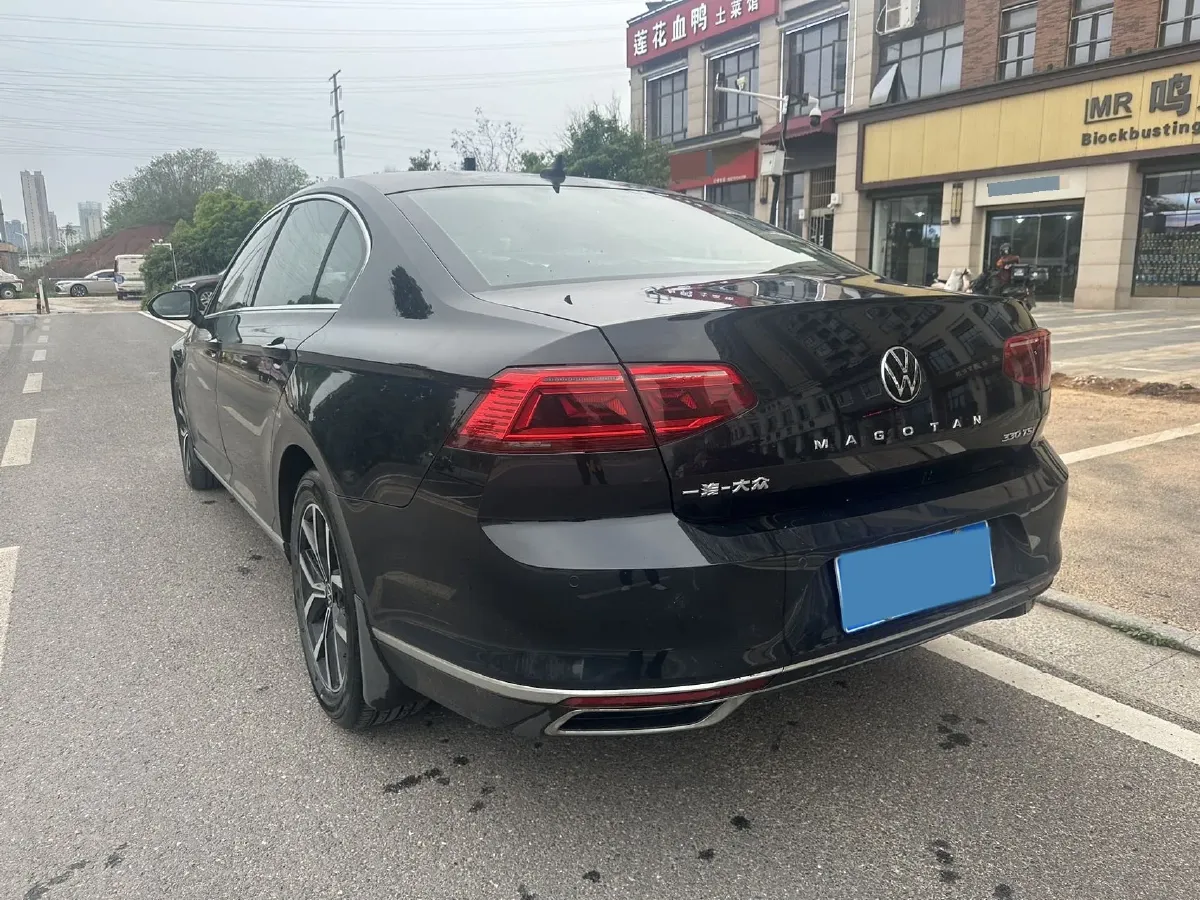 2020 Volkswagen Magotan 2.0T 186HP L4 7DCT,autocango,china used car exporter,china ev exporter,chinese used car exporter,chinese used ev exporter