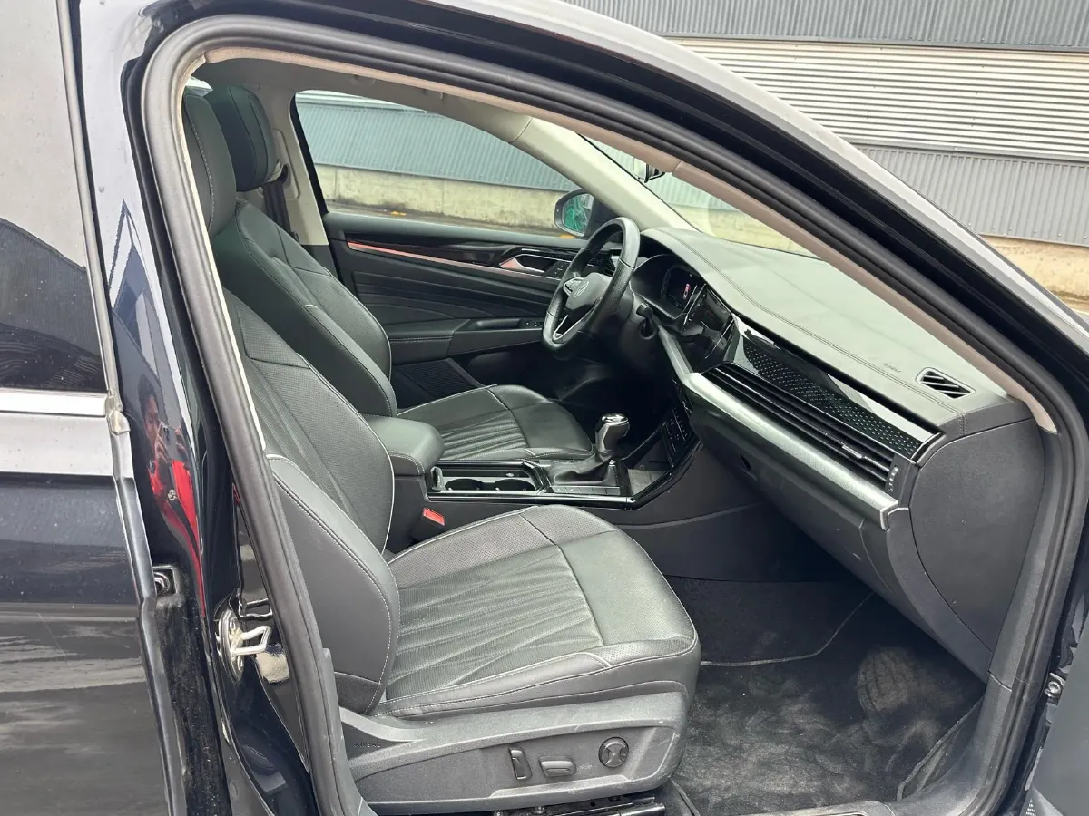 2022 Tesla Model 3 BEV 60KWH,autocango,china used car exporter,china ev exporter,chinese used car exporter,chinese used ev exporter