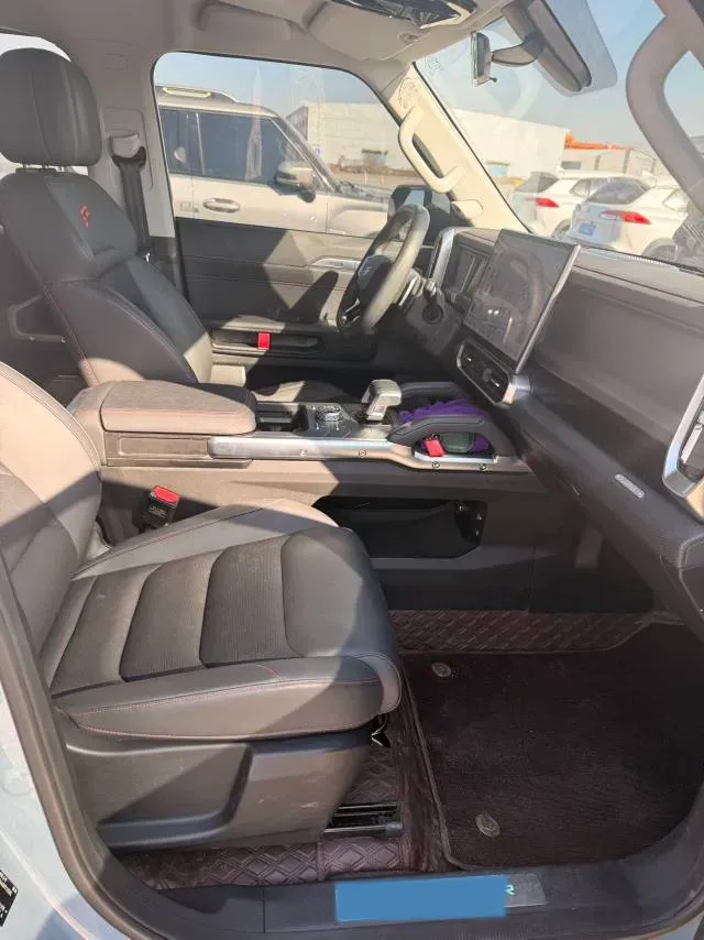 2025 Jetour Traveller 2.0T 254HP L4 7DCT,autocango,china used car exporter,china ev exporter,chinese used car exporter,chinese used ev exporter