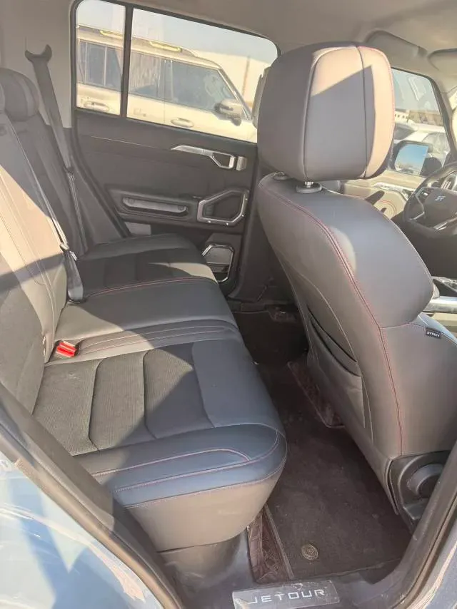 2025 Jetour Traveller 2.0T 254HP L4 7DCT,autocango,china used car exporter,china ev exporter,chinese used car exporter,chinese used ev exporter