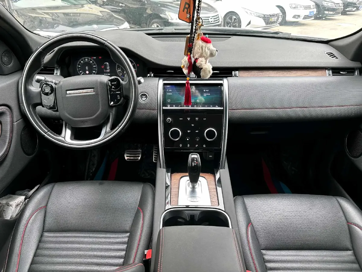 2020 Land Rover Discovery Sport 2.0T 249HP L4 9AT,autocango,china used car exporter,china ev exporter,chinese used car exporter,chinese used ev exporter