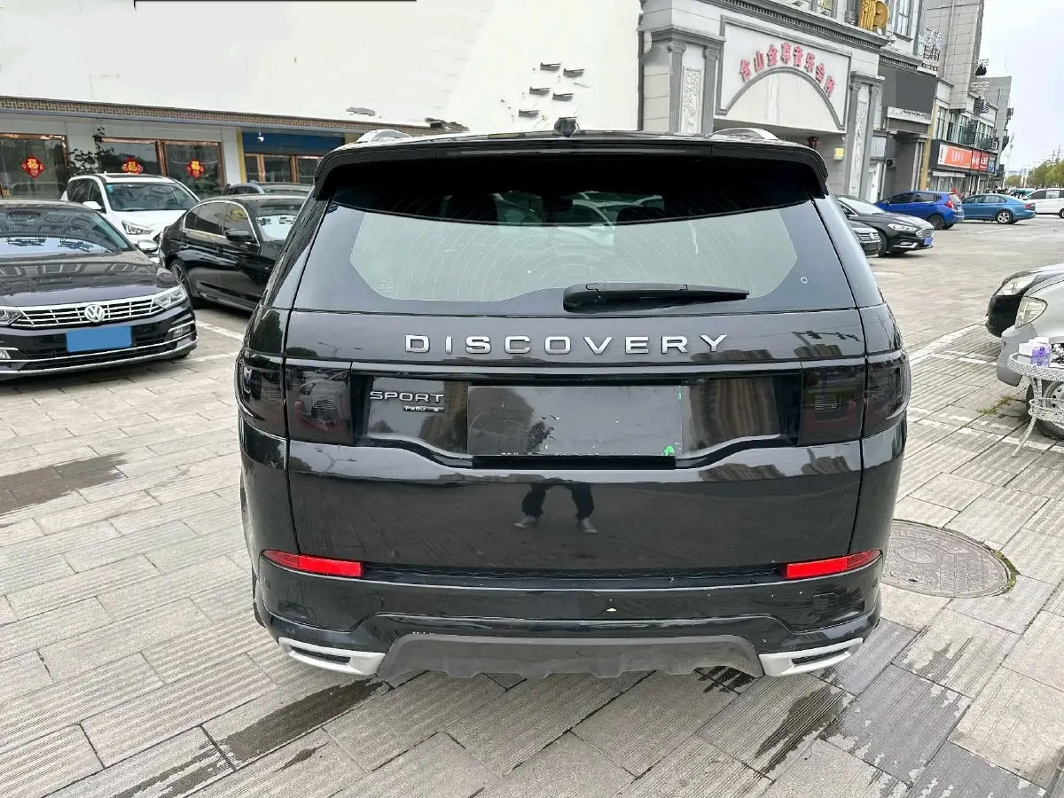 2020 Land Rover Discovery Sport 2.0T 249HP L4 9AT,autocango,china used car exporter,china ev exporter,chinese used car exporter,chinese used ev exporter