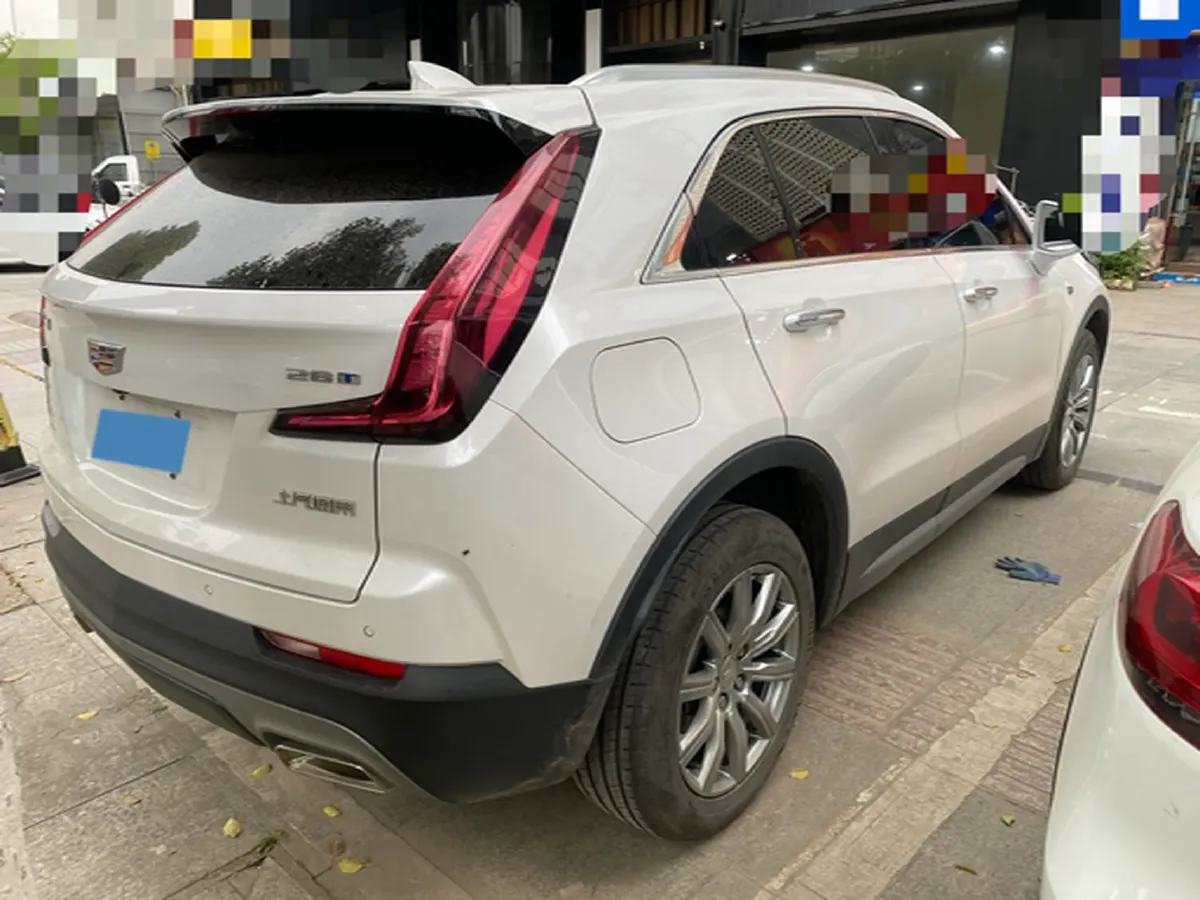 2023 Cadillac XT4 2.0T 237HP L4 9AT,autocango,china used car exporter,china ev exporter,chinese used car exporter,chinese used ev exporter