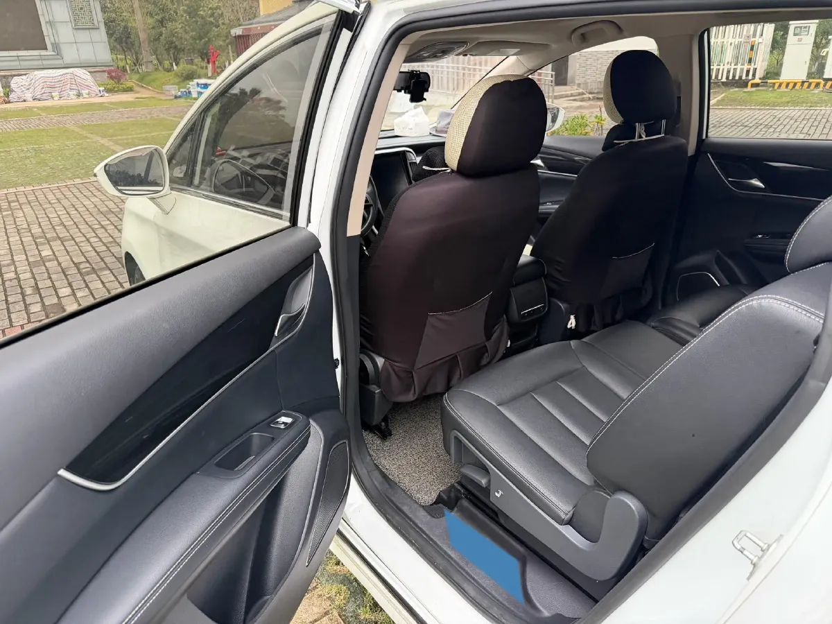 2017 BYD Song MAX 1.5T 154HP L4 6DCT,autocango,china used car exporter,china ev exporter,chinese used car exporter,chinese used ev exporter