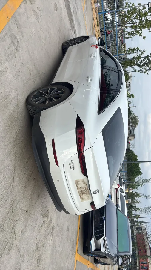 2025 Roewe D7 1.5L 112HP L4 1DHT PHEV 19.7KWH,autocango,china used car exporter,china ev exporter,chinese used car exporter,chinese used ev exporter