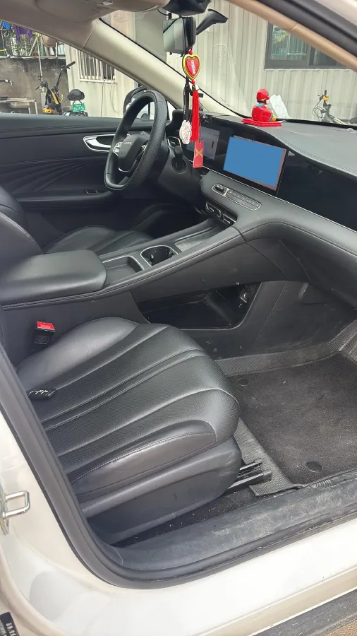 2025 Roewe D7 1.5L 112HP L4 1DHT PHEV 19.7KWH,autocango,china used car exporter,china ev exporter,chinese used car exporter,chinese used ev exporter