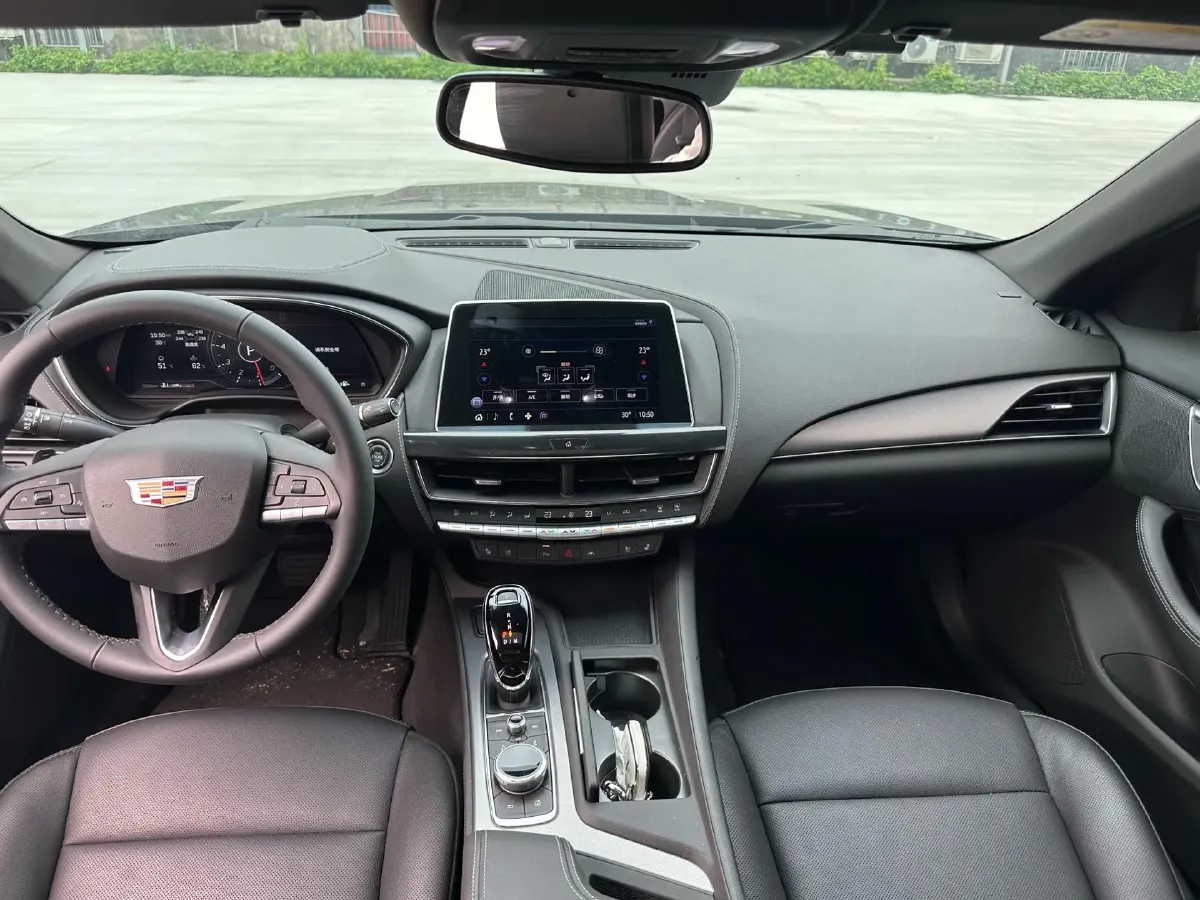 2024 Cadillac CT5 2.0T 237HP L4 10AT,autocango,china used car exporter,china ev exporter,chinese used car exporter,chinese used ev exporter