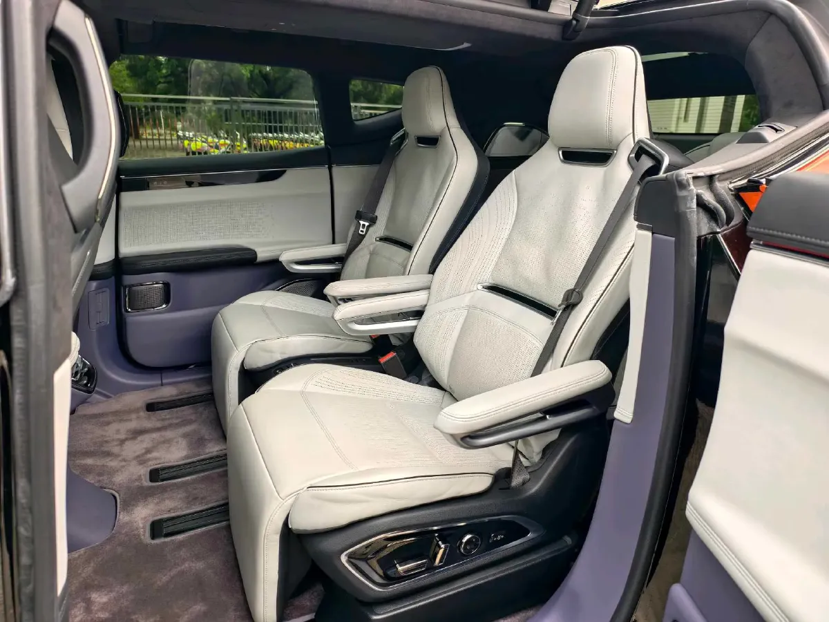 2021 HiPhi X BEV 97KWH,autocango,china used car exporter,china ev exporter,chinese used car exporter,chinese used ev exporter