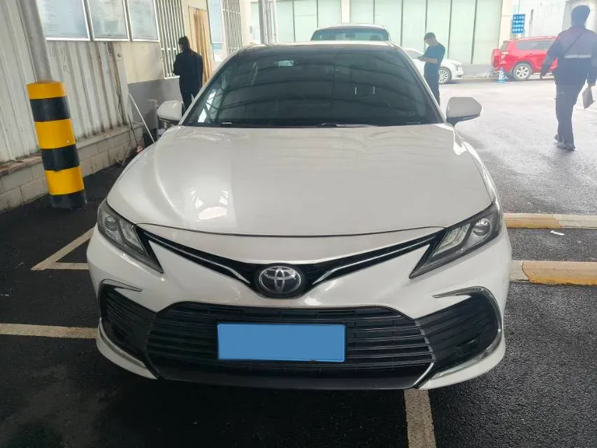 2021 Toyota Camry 2.5L 209HP L4 8AT,autocango,china used car exporter,china ev exporter,chinese used car exporter,chinese used ev exporter