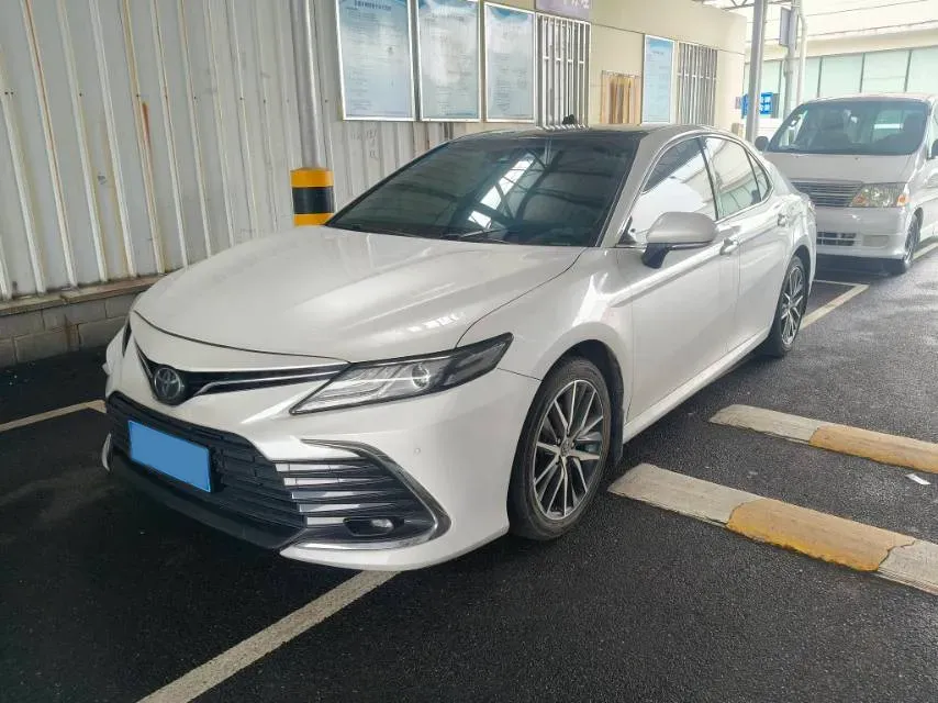 2021 Toyota Camry 2.5L 209HP L4 8AT,autocango,china used car exporter,china ev exporter,chinese used car exporter,chinese used ev exporter