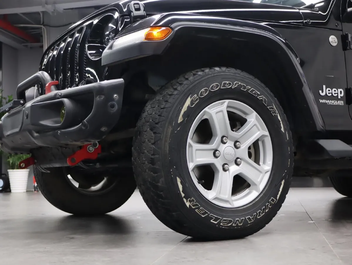 2019 Jeep Wrangler 2.0T 266HP L4 8AT,autocango,china used car exporter,china ev exporter,chinese used car exporter,chinese used ev exporter