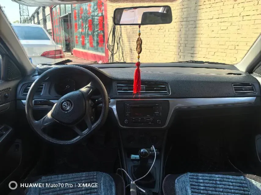 2019 Volkswagen Polo 1.5L 113HP L4 5MT,autocango,china used car exporter,china ev exporter,chinese used car exporter,chinese used ev exporter