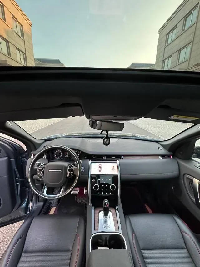 2020 Land Rover Discovery Sport 2.0T 249HP L4 9AT,autocango,china used car exporter,china ev exporter,chinese used car exporter,chinese used ev exporter