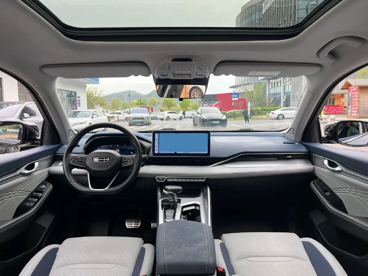 2023 Geely Preface 2.0T 190HP L4 7DCT,autocango,china used car exporter,china ev exporter,chinese used car exporter,chinese used ev exporter