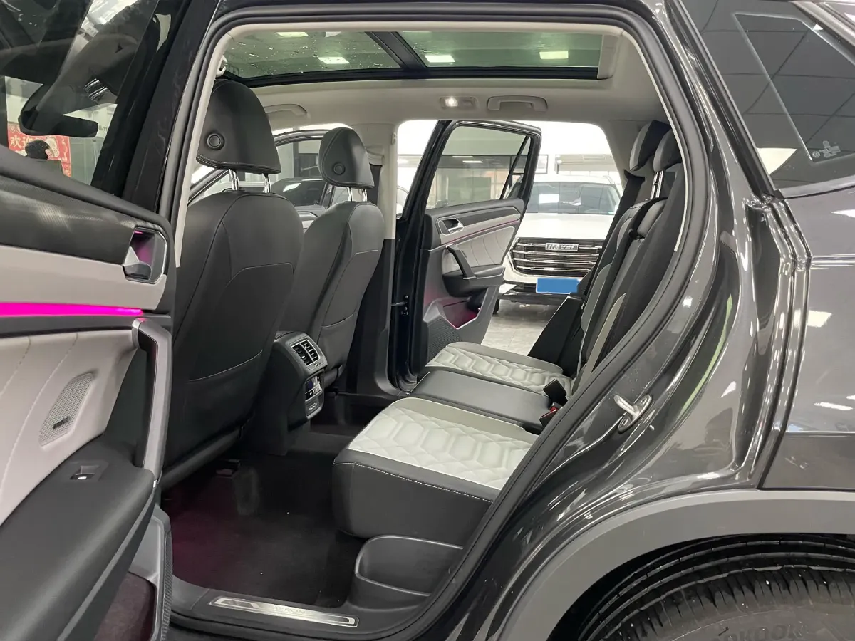 2023 Volkswagen Tayron 1.4T 150HP L4 7DCT,autocango,china used car exporter,china ev exporter,chinese used car exporter,chinese used ev exporter