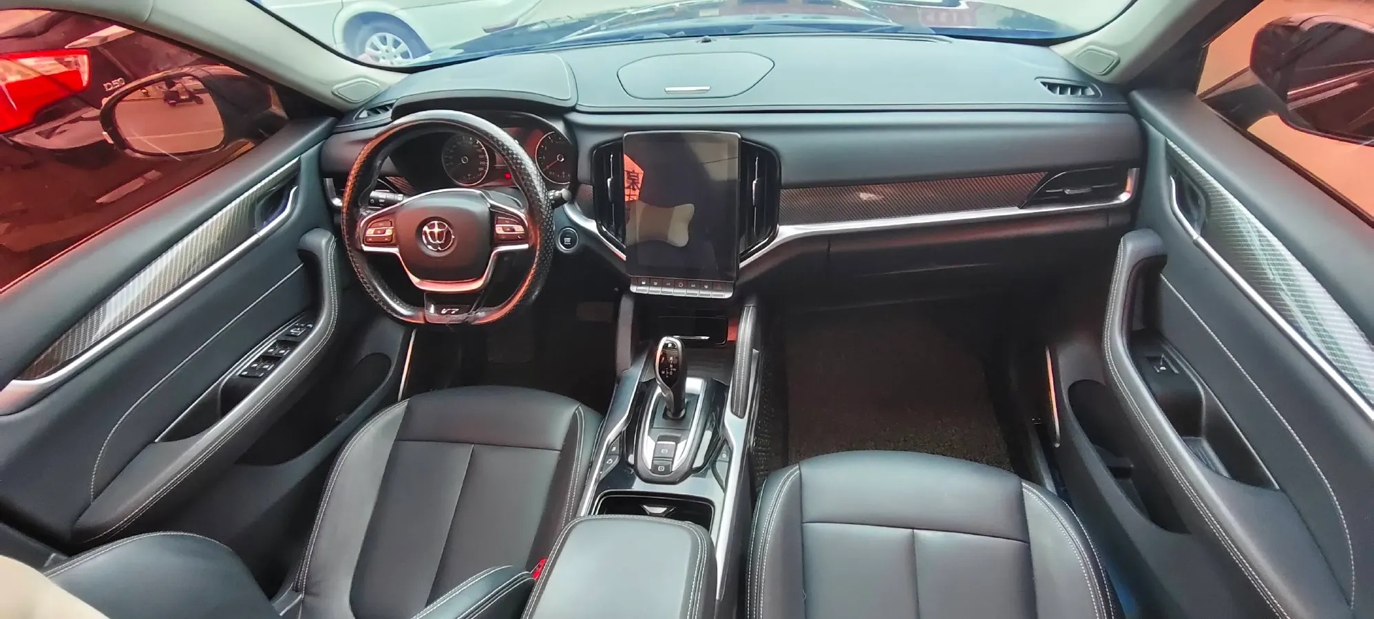 2018 Brilliance Auto V7 1.6T 204HP L4 7DCT,autocango,china used car exporter,china ev exporter,chinese used car exporter,chinese used ev exporter