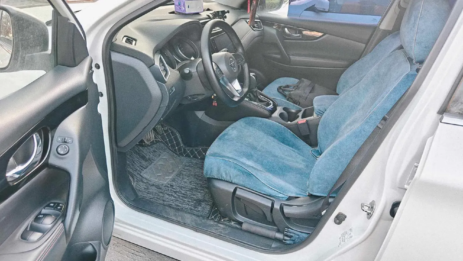 2021 Nissan Qashqai 2.0L 151HP L4 CVT,autocango,china used car exporter,china ev exporter,chinese used car exporter,chinese used ev exporter