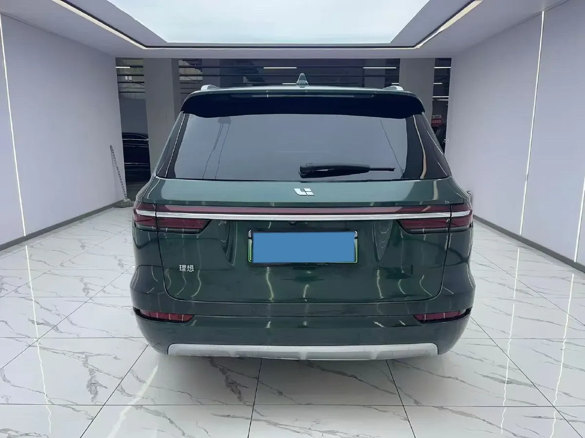 2021 Li ONE Range Extended 131HP REEV 40.5KWH,autocango,china used car exporter,china ev exporter,chinese used car exporter,chinese used ev exporter