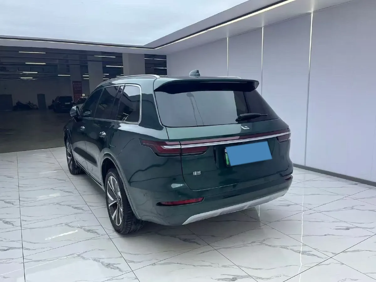 2021 Li ONE Range Extended 131HP REEV 40.5KWH,autocango,china used car exporter,china ev exporter,chinese used car exporter,chinese used ev exporter