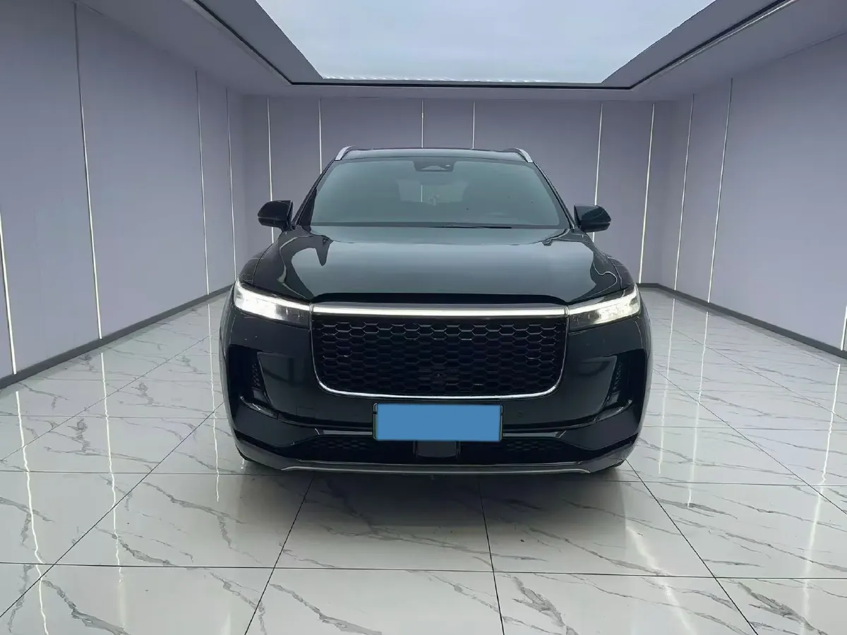 2021 Li ONE Range Extended 131HP REEV 40.5KWH,autocango,china used car exporter,china ev exporter,chinese used car exporter,chinese used ev exporter