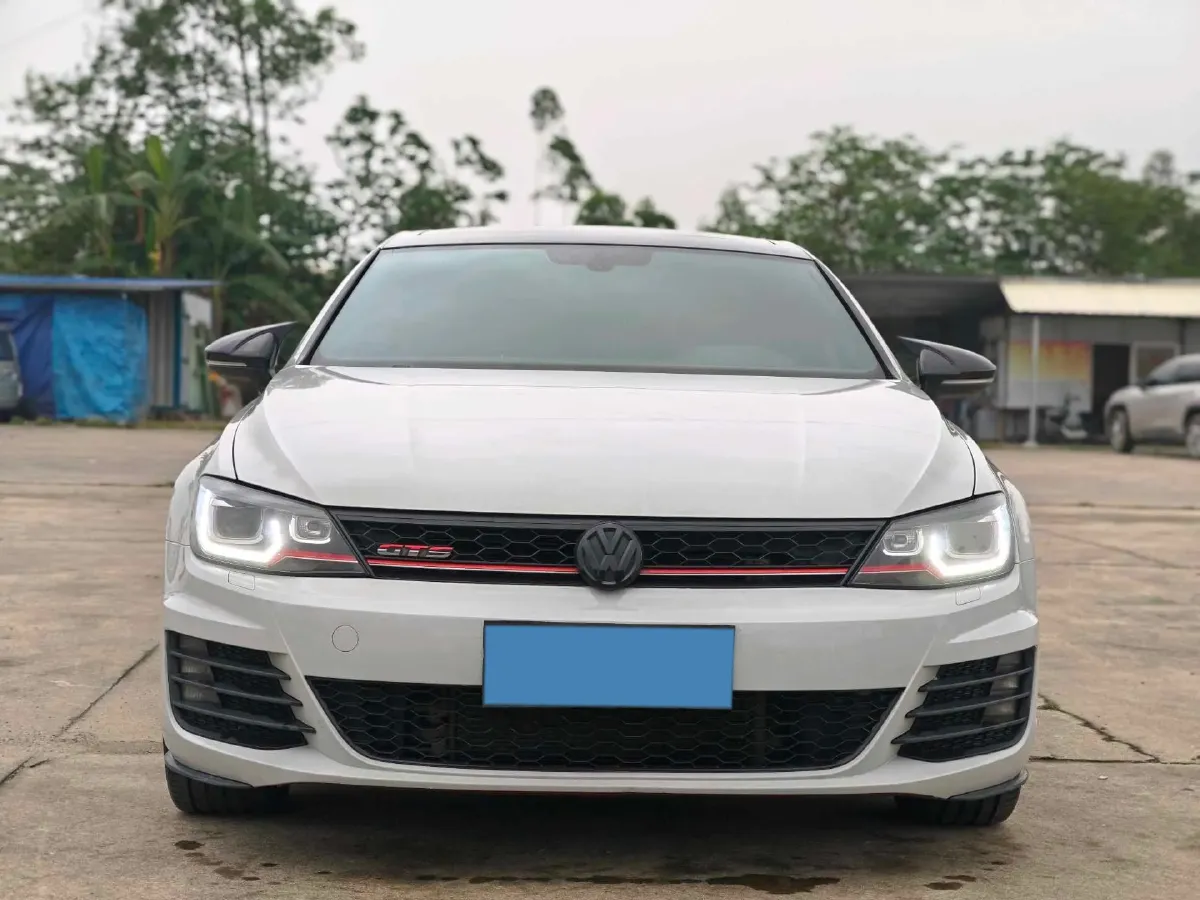 2017 Volkswagen Lamando 2.0T 220HP L4 7DCT,autocango,china used car exporter,china ev exporter,chinese used car exporter,chinese used ev exporter