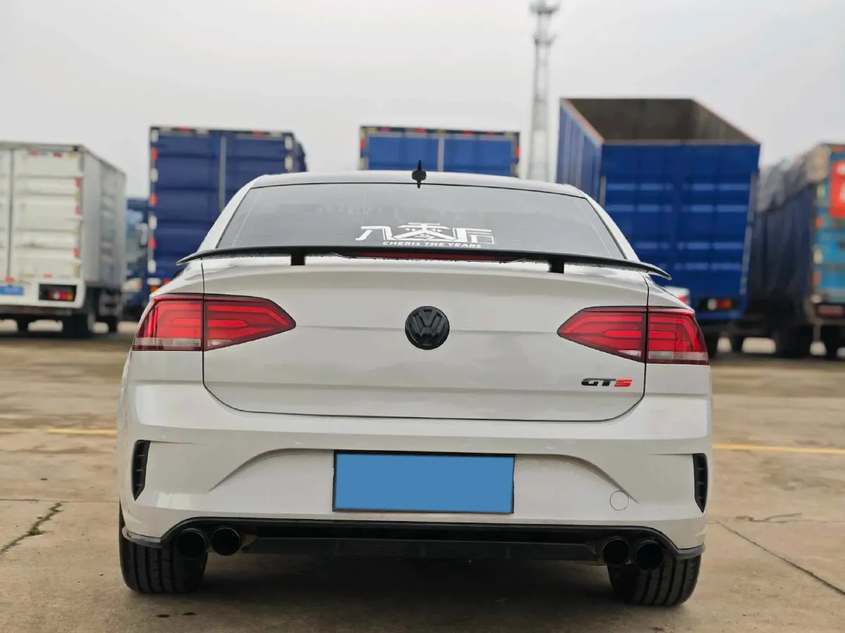 2017 Volkswagen Lamando 2.0T 220HP L4 7DCT,autocango,china used car exporter,china ev exporter,chinese used car exporter,chinese used ev exporter