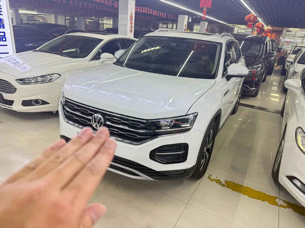 2021 Volkswagen Tayron 2.0T 186HP L4 7DCT,autocango,china used car exporter,china ev exporter,chinese used car exporter,chinese used ev exporter