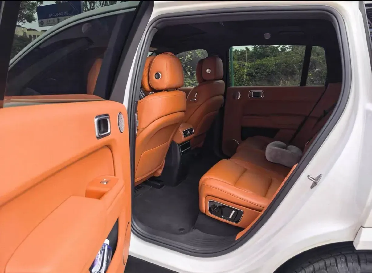 2023 Li L7 Range Extended 154HP REEV 40.9KWH,autocango,china used car exporter,china ev exporter,chinese used car exporter,chinese used ev exporter