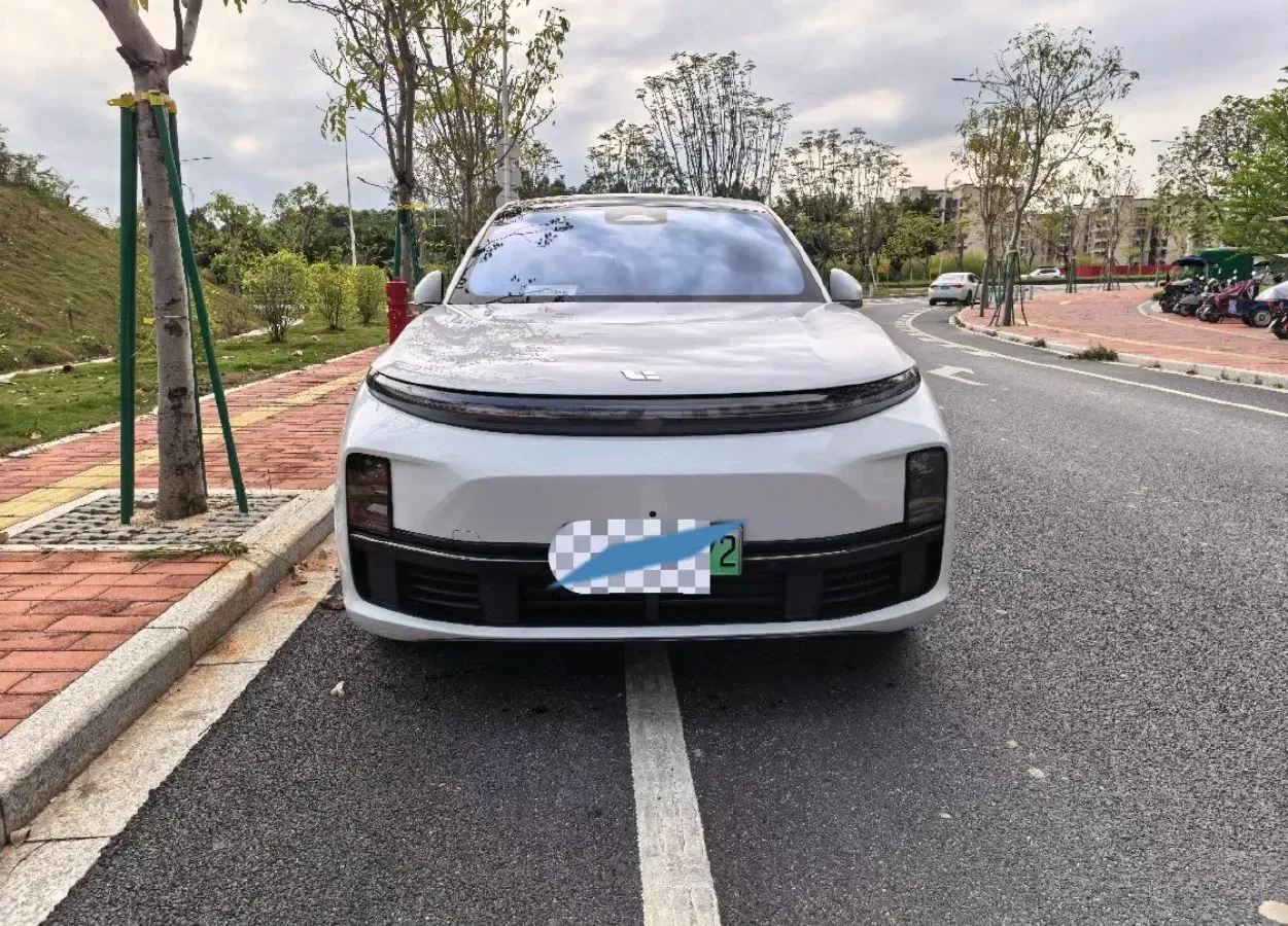2023 Li L7 Range Extended 154HP REEV 40.9KWH,autocango,china used car exporter,china ev exporter,chinese used car exporter,chinese used ev exporter