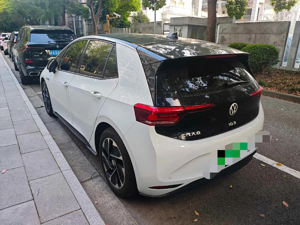 2023 Volkswagen ID.3 BEV 52.8KWH,autocango,china used car exporter,china ev exporter,chinese used car exporter,chinese used ev exporter