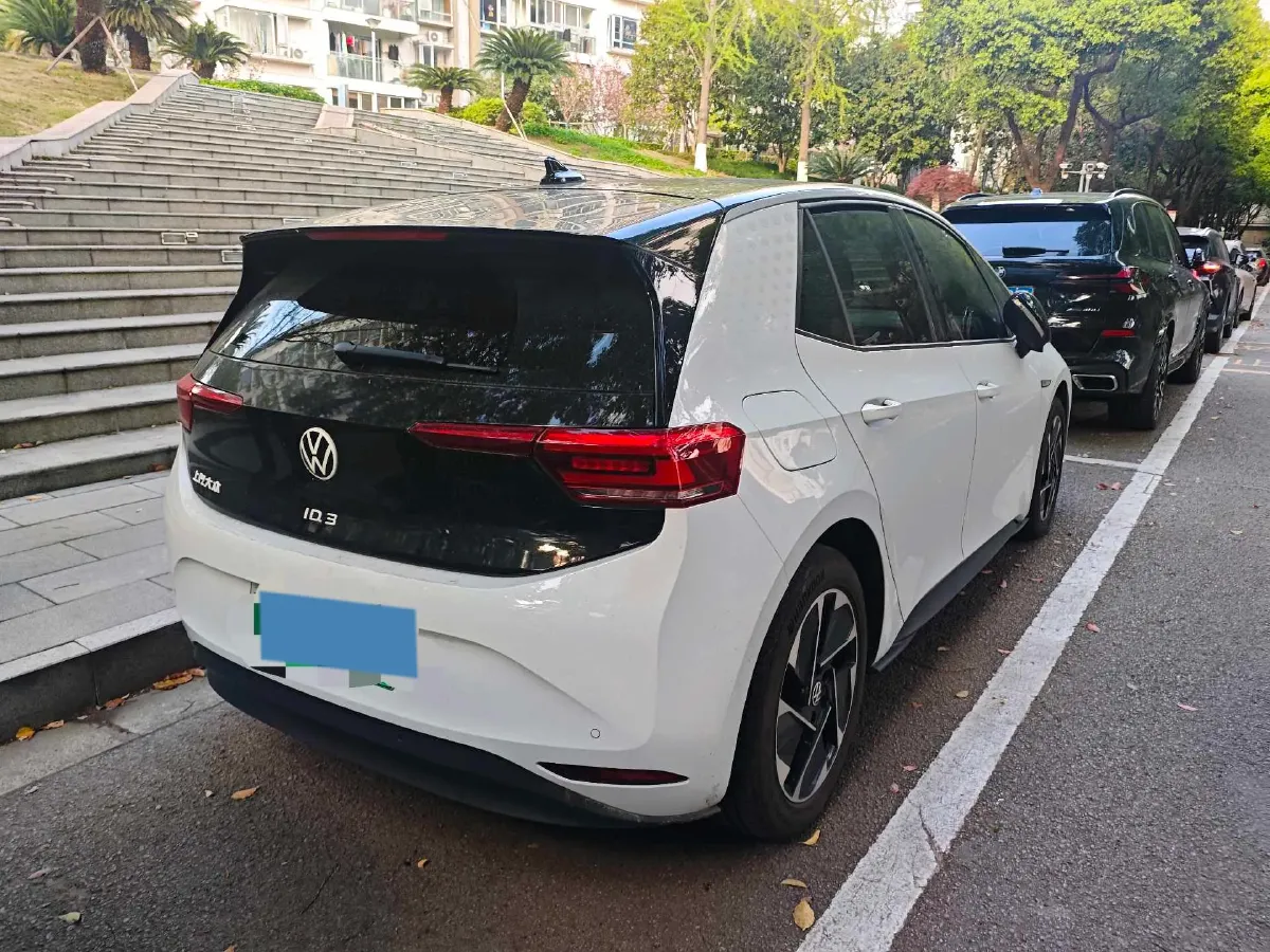 2023 Volkswagen ID.3 BEV 52.8KWH,autocango,china used car exporter,china ev exporter,chinese used car exporter,chinese used ev exporter