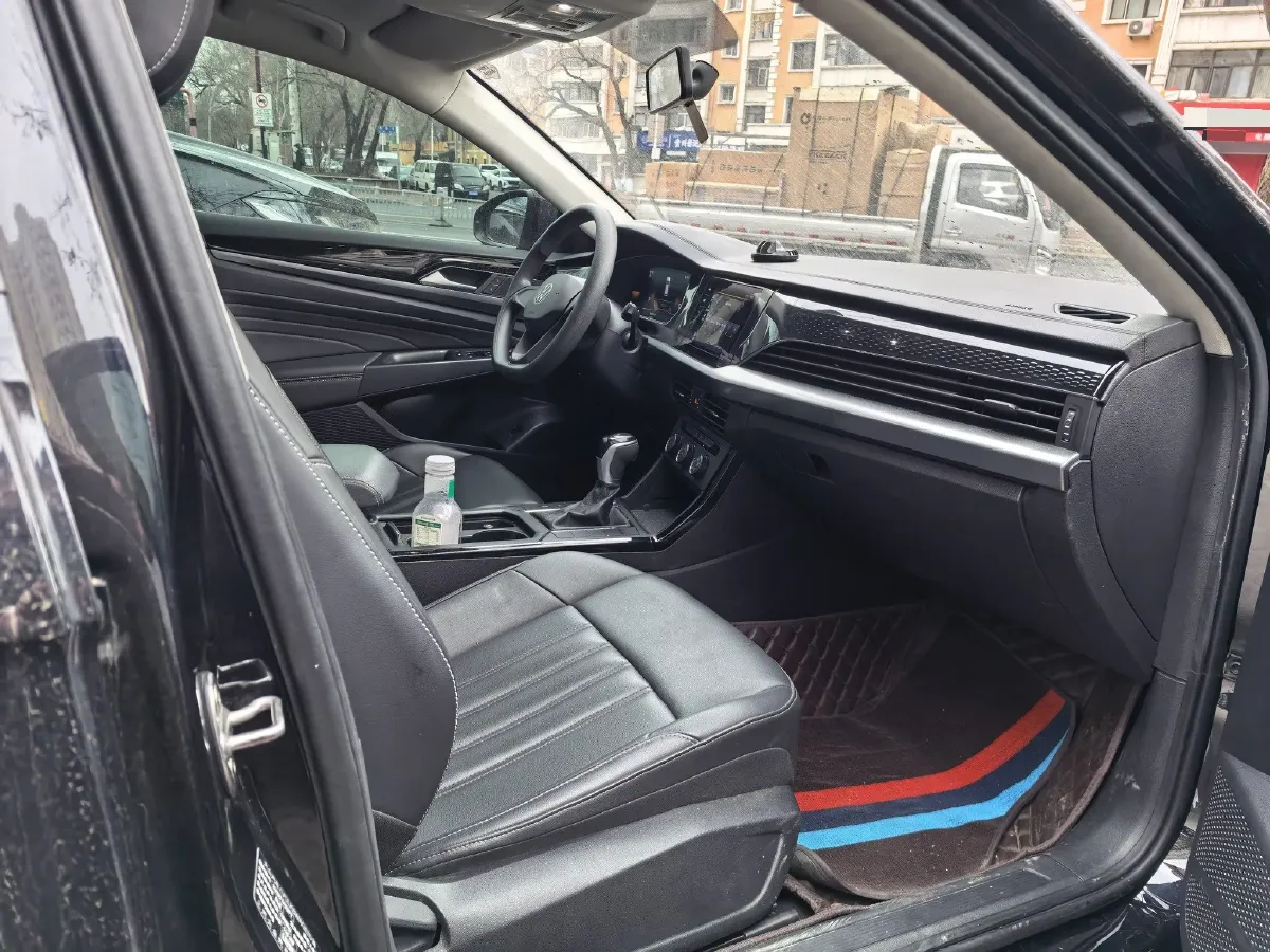 2023 Volkswagen Passat 1.4T 150HP L4 7DCT,autocango,china used car exporter,china ev exporter,chinese used car exporter,chinese used ev exporter