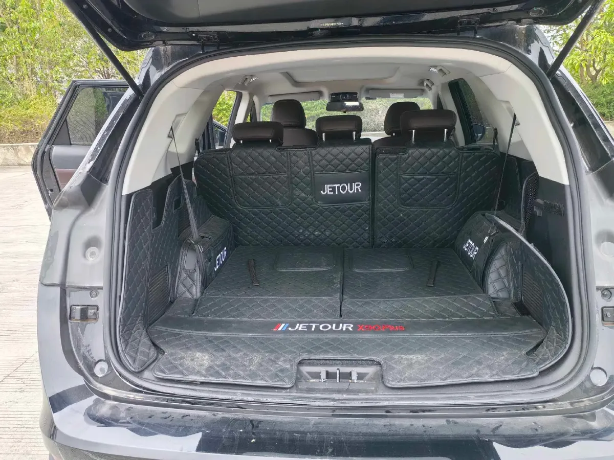 2023 Jetour X90 Plus 1.5T 156HP L4 6MT,autocango,china used car exporter,china ev exporter,chinese used car exporter,chinese used ev exporter