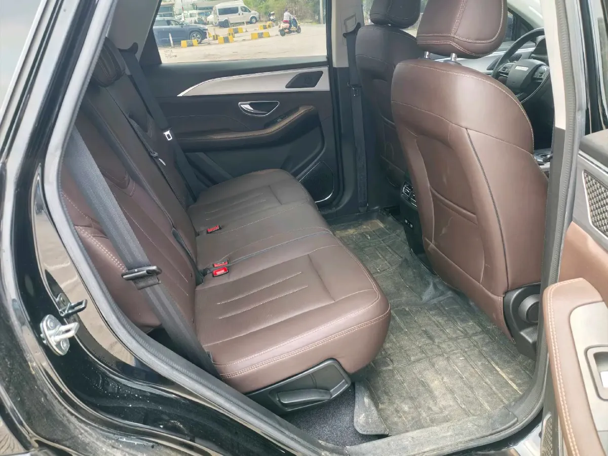 2023 Jetour X90 Plus 1.5T 156HP L4 6MT,autocango,china used car exporter,china ev exporter,chinese used car exporter,chinese used ev exporter