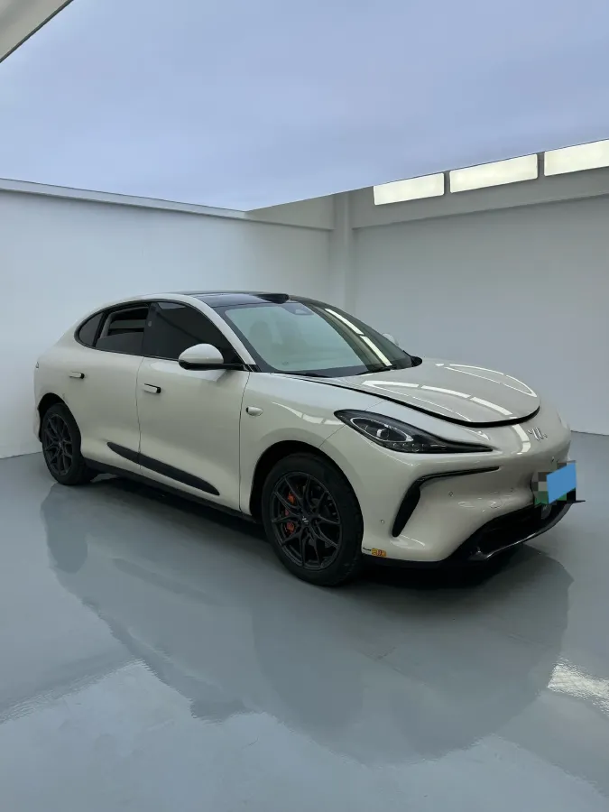 2023 IM LS6 BEV 71KWH,autocango,china used car exporter,china ev exporter,chinese used car exporter,chinese used ev exporter