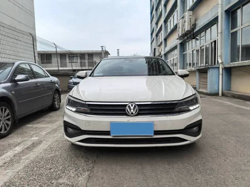 2019 Volkswagen Lamando 1.4T 131HP L4 7DCT,autocango,china used car exporter,china ev exporter,chinese used car exporter,chinese used ev exporter