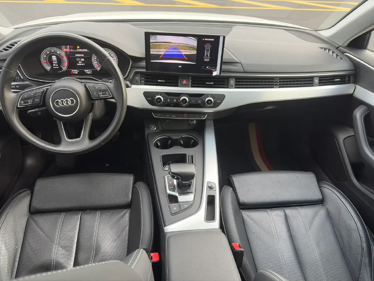 2023 Audi A4L 2.0T 190HP L4 7DCT,autocango,china used car exporter,china ev exporter,chinese used car exporter,chinese used ev exporter