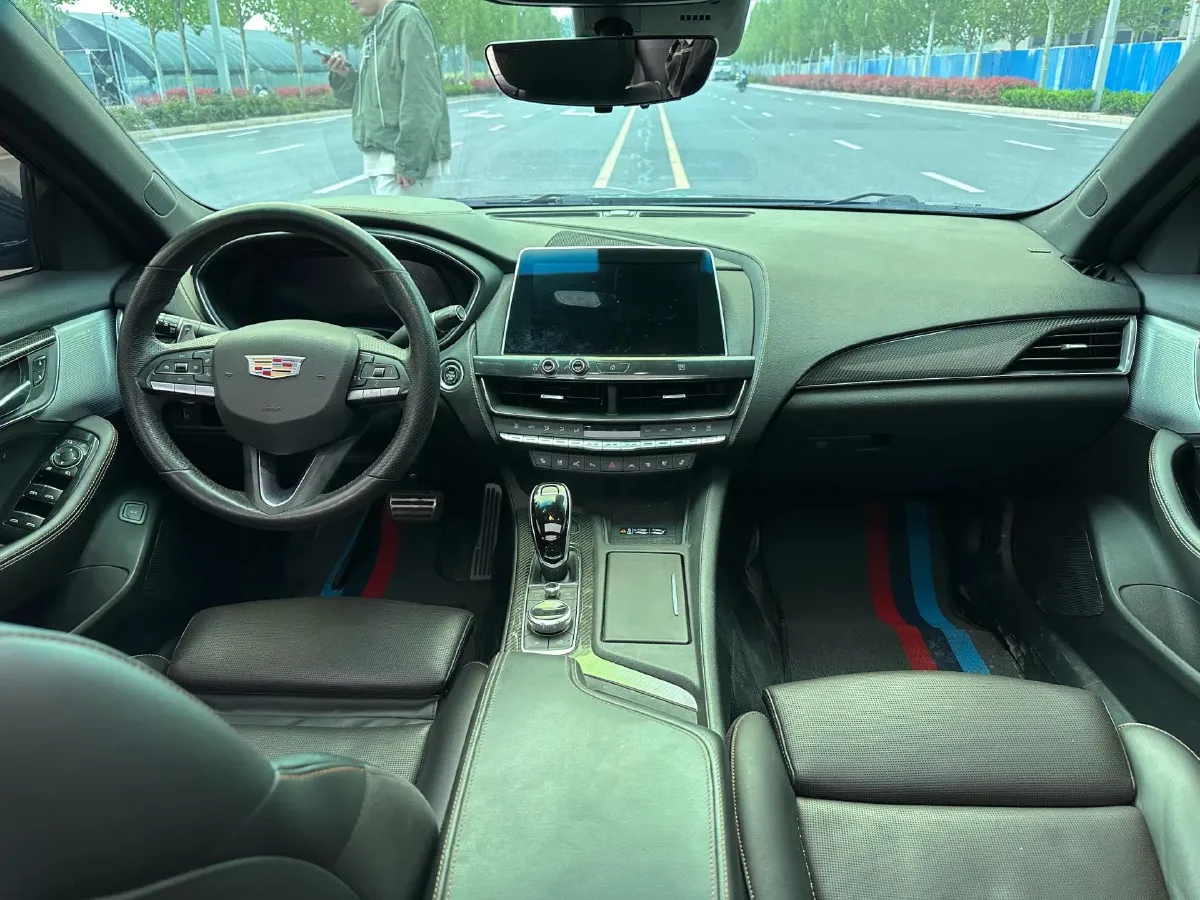 2021 Cadillac CT5 2.0T 237HP L4 10AT,autocango,china used car exporter,china ev exporter,chinese used car exporter,chinese used ev exporter